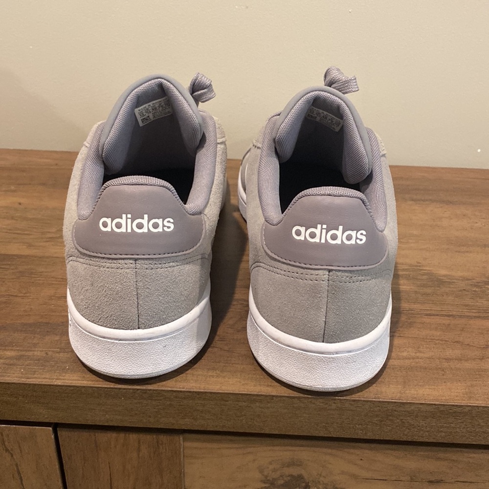 Men’s light gray suede Adidas casual sneaker - Picture 2 of 4